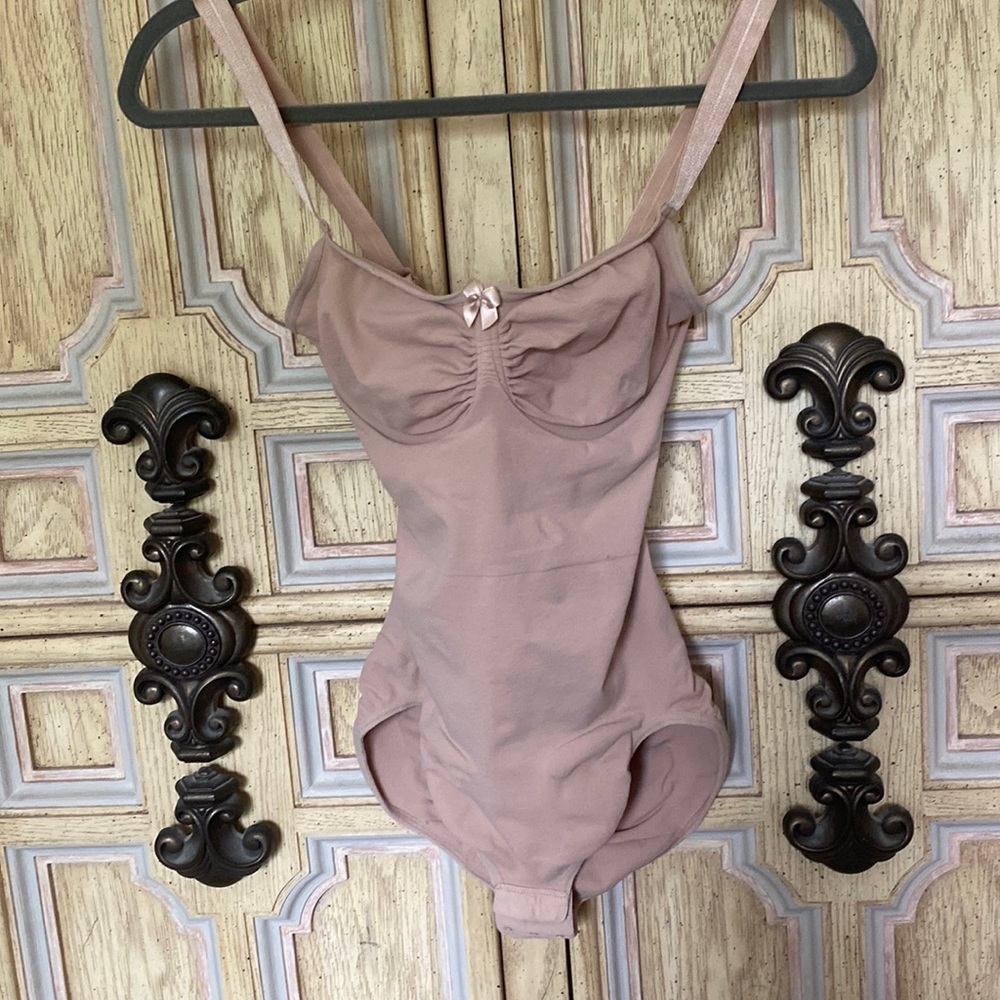 Shape wear